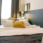 Apartament Sunny 2br Flat-top Location-amazing Views Bukareszt