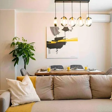 Sunny 2br Flat-top Location-amazing Views Bucharest