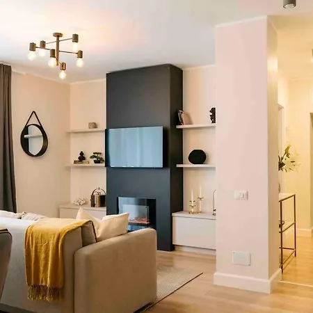 Sunny 2br Flat-top Location-amazing Views Bucharest