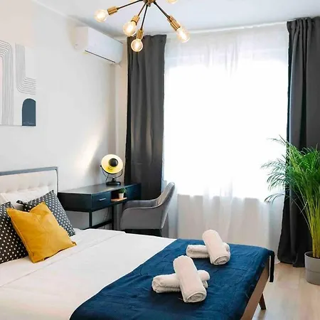 Apartment Sunny 2br Flat-top Location-amazing Views