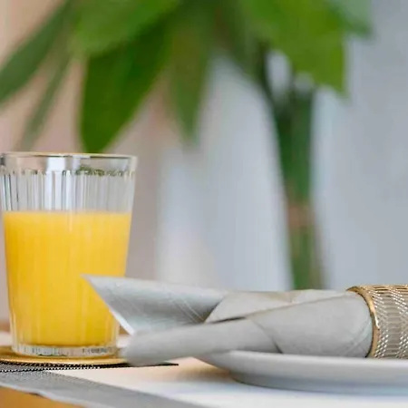 Appartement Sunny 2br Flat-top Location-amazing Views *