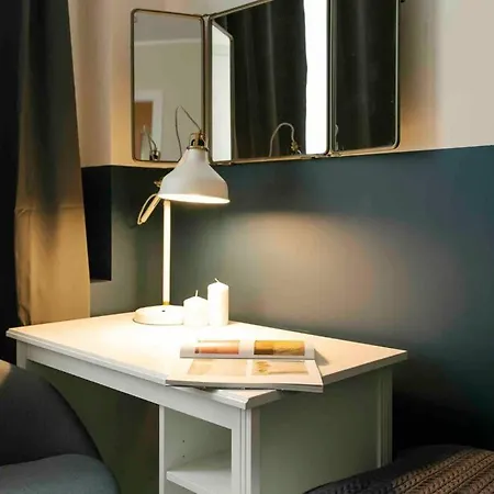 Sunny 2br Flat-top Location-amazing Views Appartement