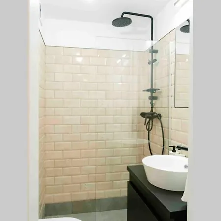 Apartament Sunny 2br Flat-top Location-amazing Views *