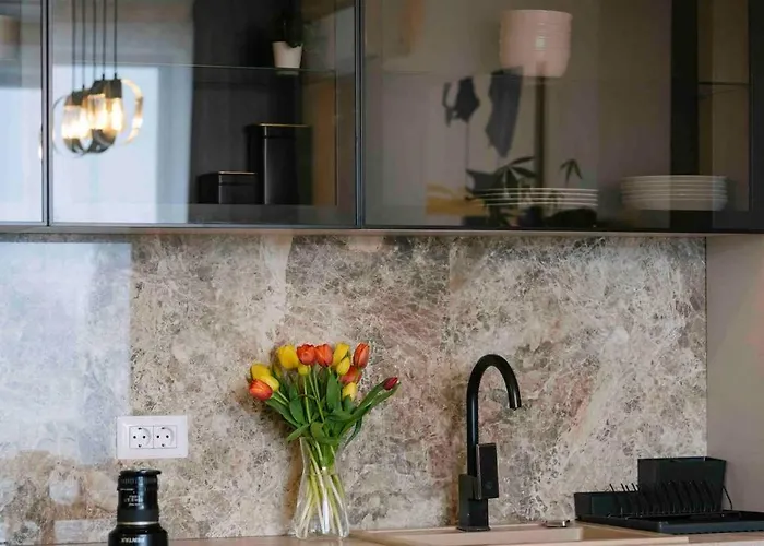 Sunny 2br Flat-top Location-amazing Views * 布加勒斯特